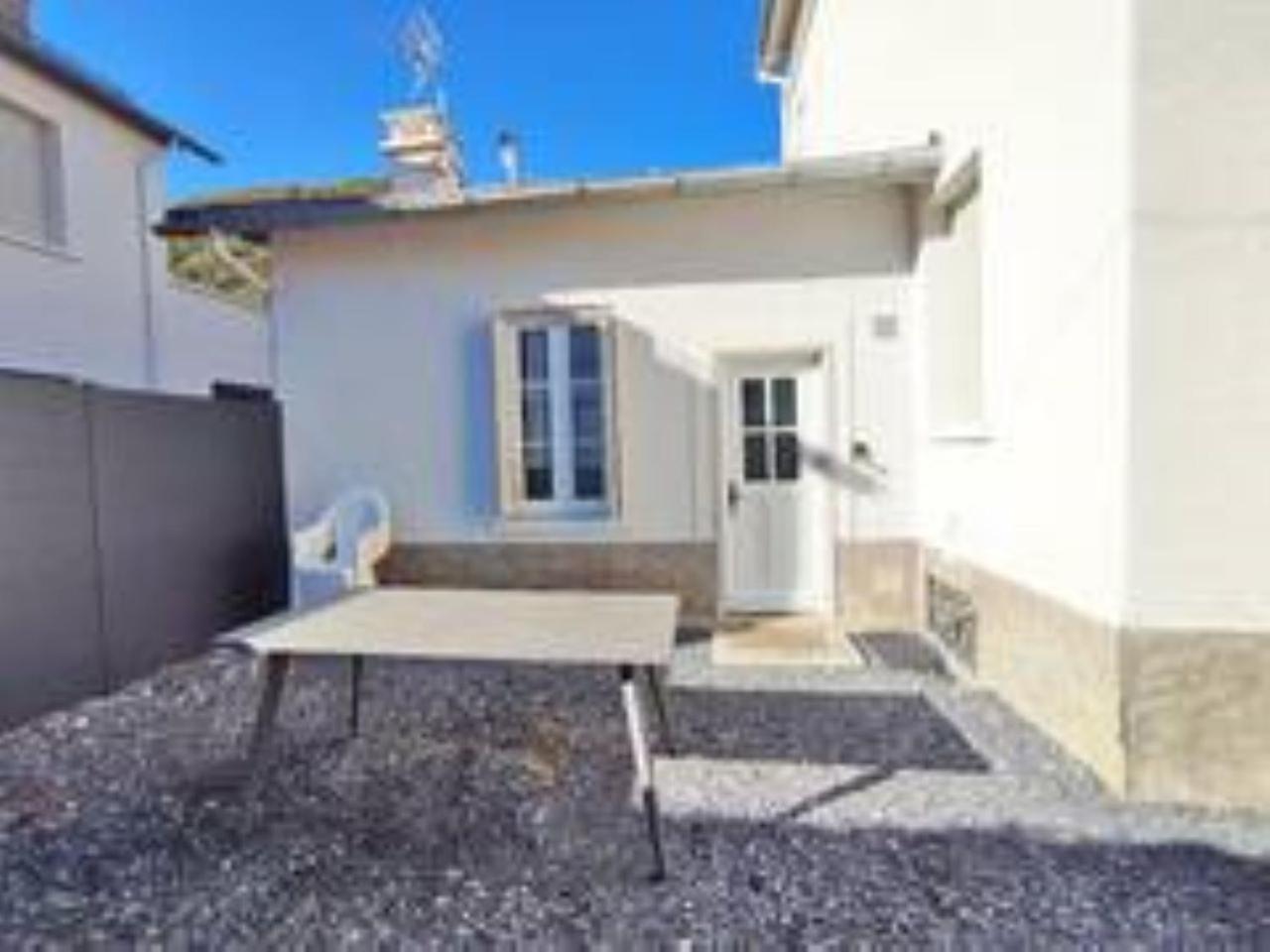L'Alexiane, Centre Luchon, Parking Gratuit, Wifi Apartment Bagneres-de-Luchon Exterior photo